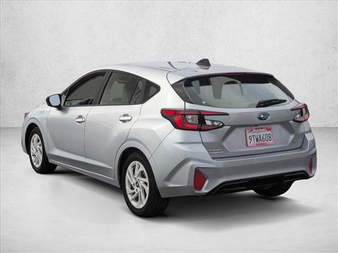 Certified 2025 Subaru Impreza 2.0i image 7