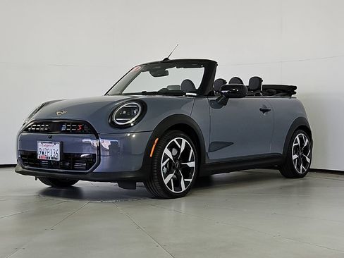 Used 2026 MINI Cooper S FWD image 2