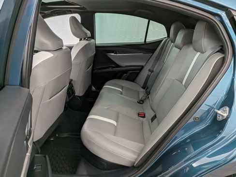 Used 2025 Toyota Camry SE FWD image 17