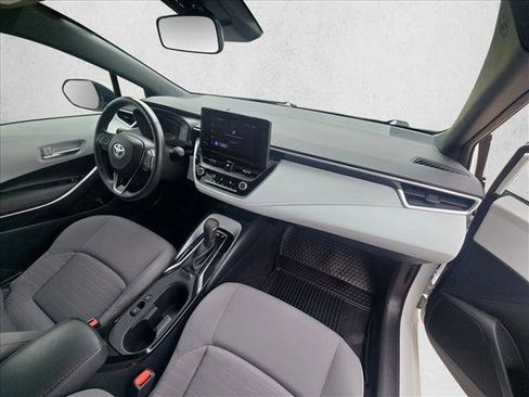 Used 2023 Toyota Corolla SE image 19