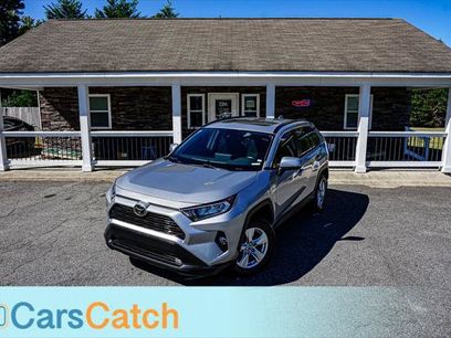 Used 2020 Toyota RAV4 XLE w/ Convenience Package