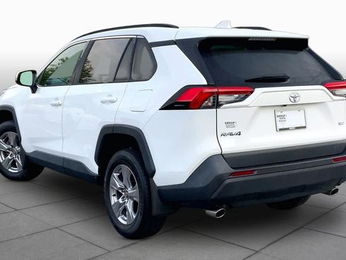 Used 2024 Toyota RAV4 XLE w/ Convenience Package FWD image 12