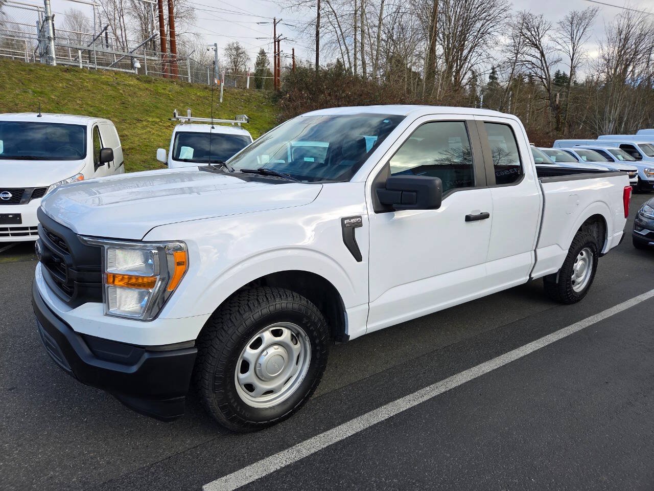 Used 2021 Ford F150 XL w/ Equipment Group 101A High RWD image 3