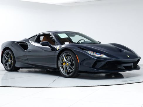 Certified 2022 Ferrari F8 Tributo image 10