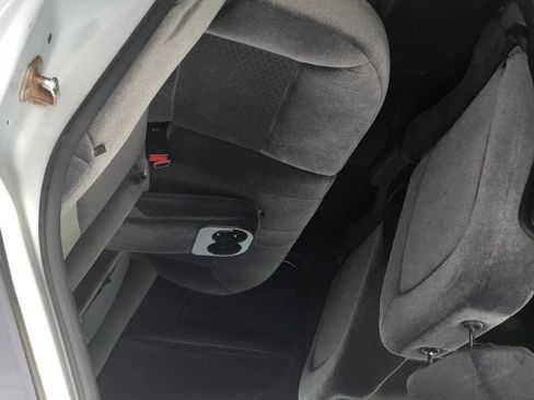 Used 2015 Chevrolet Impala LT w/ LT Sunroof Package image 11