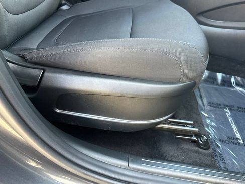 Used 2022 Hyundai Tucson SEL AWD/4WD image 34