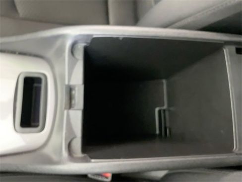 Used 2022 Chevrolet Malibu LT image 42