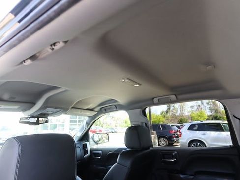 Used 2018 GMC Sierra 1500 Denali image 39