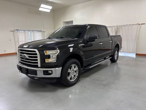 Used 2015 Ford F150 XLT w/ Equipment Group 302A Luxury AWD/4WD image 4