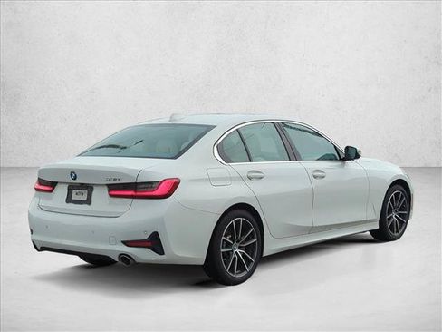 Used 2020 BMW 330i Sedan w/ Convenience Package RWD image 5