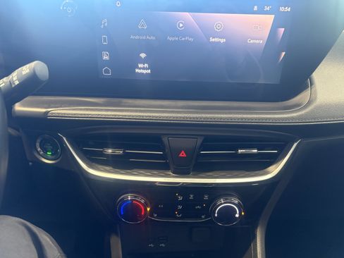 Used 2024 Buick Encore GX Sport Touring w/ Experience Buick Package image 14