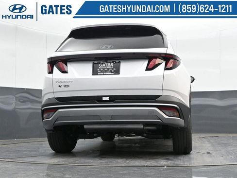 New 2025 Hyundai Tucson SEL image 30