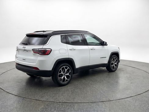 Used 2025 Jeep Compass Limited AWD/4WD image 9