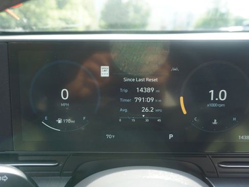Used 2024 Hyundai Kona SEL w/ Convenience Package AWD/4WD image 9