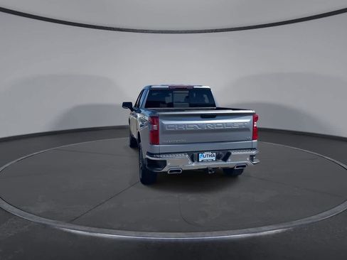 Used 2025 Chevrolet Silverado 1500 LT w/ Z71 Off-Road Package AWD/4WD image 8