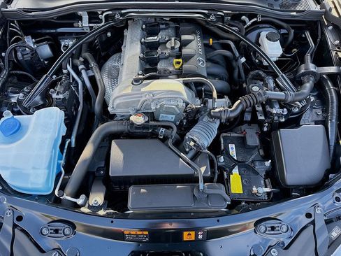 Used 2022 MAZDA MX-5 Miata Grand Touring w/ Weather Package image 27