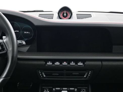 Certified 2022 Porsche 911 Carrera GTS RWD image 9