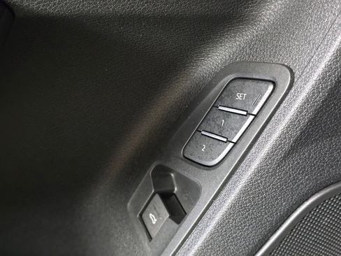 Certified 2025 Audi Q3 2.0T Premium Plus w/ Premium Plus Package image 15