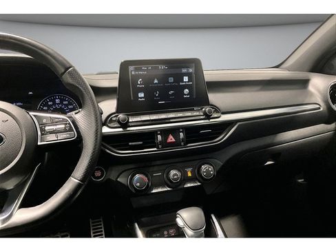 Used 2020 Kia Forte GT-Line image 7