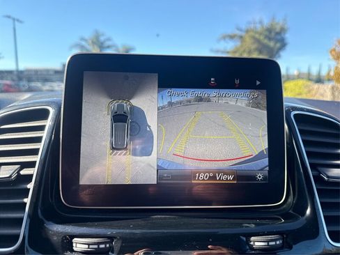 Used 2018 Mercedes-Benz GLE 350 w/ Premium 1 Package image 40