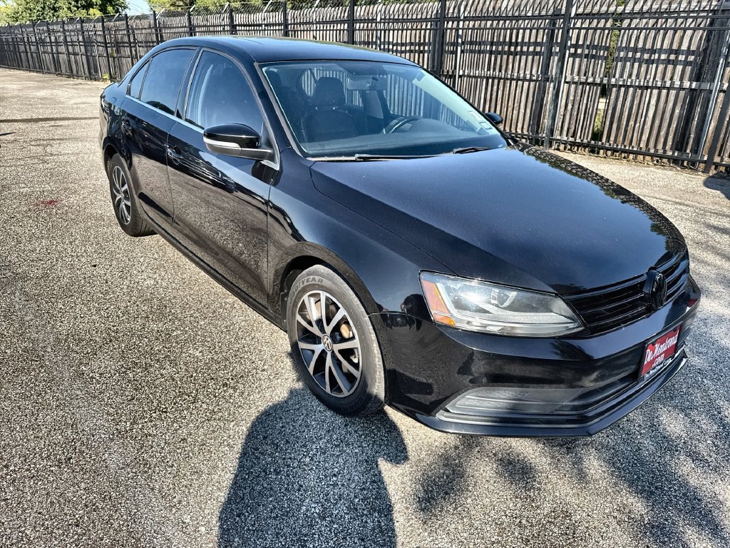 Used 2017 Volkswagen Jetta SE FWD image 9