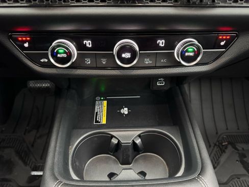 Certified 2023 Honda HR-V EX-L image 22