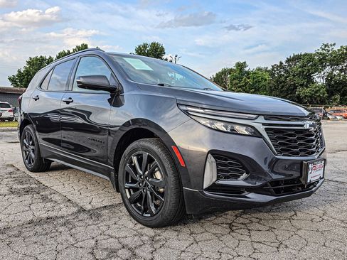 Used 2023 Chevrolet Equinox RS w/ RS Leather Package AWD/4WD image 1