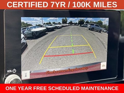 Used 2025 Toyota RAV4 XLE AWD/4WD image 20