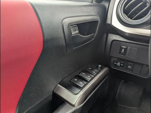 Used 2023 Toyota Tacoma SR5 image 19