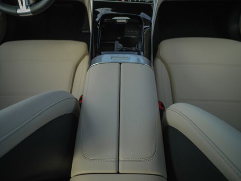 New 2026 Mercedes-Benz C 300 4MATIC Sedan image 21