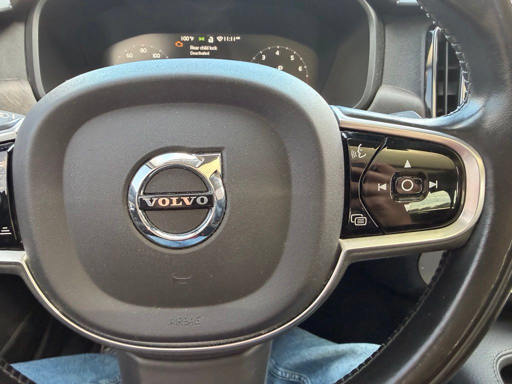 Used 2017 Volvo V90 T6 Cross Country AWD/4WD image 17