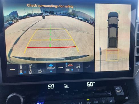 Used 2025 Toyota Tundra Limited AWD/4WD image 17