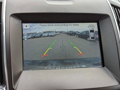 Used 2018 Ford Edge Titanium w/ Equipment Group 302A image 21