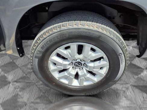 Certified 2023 Nissan Frontier SV RWD image 21