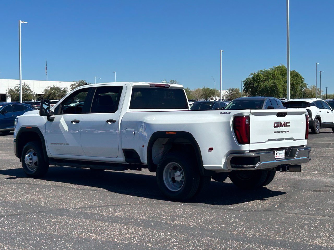 Used 2026 GMC Sierra 3500 Pro w/ Convenience Package AWD/4WD image 4