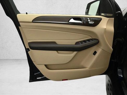 Certified 2018 Mercedes-Benz GLE 350 4MATIC image 20