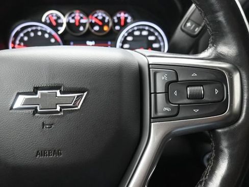 Used 2020 Chevrolet Silverado 1500 LT Trail Boss AWD/4WD image 27