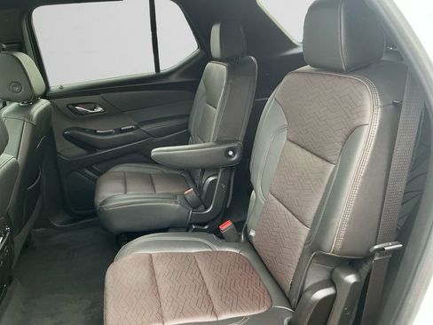 Used 2022 Chevrolet Traverse High Country w/ LPO, Floor Liner Package image 13