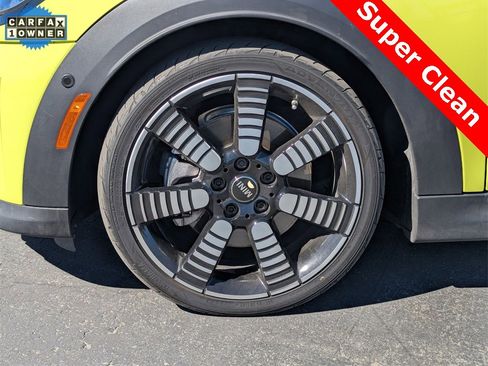Used 2022 MINI Cooper S w/ Driver Assistance Package image 9