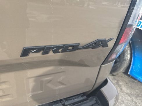 Used 2024 Nissan Frontier PRO-4X w/ Off-Road Protection Package image 6