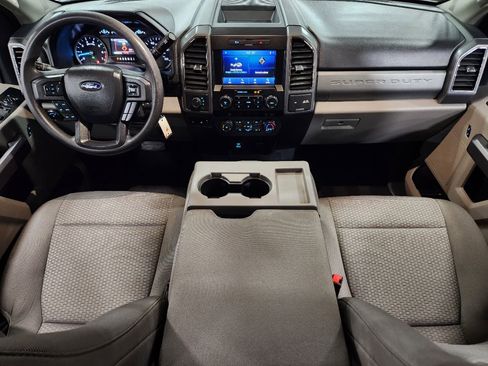 Used 2022 Ford F250 XLT image 43