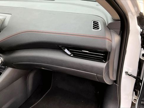 Used 2025 Nissan Sentra SR image 18