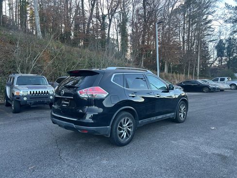 Used 2015 Nissan Rogue SL w/ SL Premium Package image 3