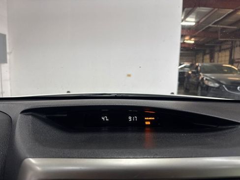 Used 2010 Subaru Impreza 2.5i image 14