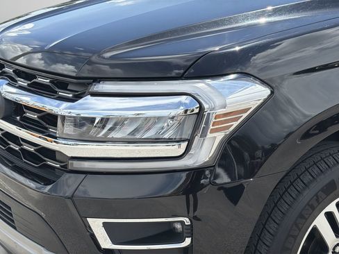 Certified 2024 Ford Expedition Max Limited RWD image 6