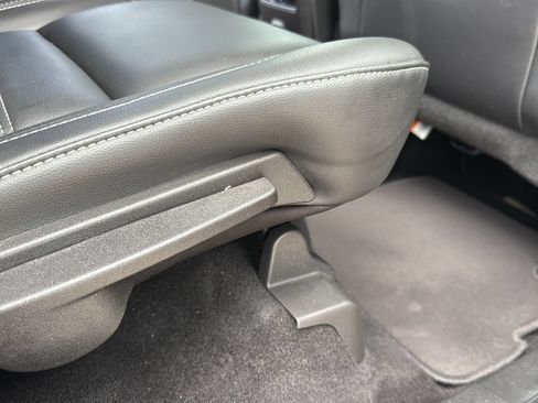 Used 2019 Ford Escape SEL FWD image 24
