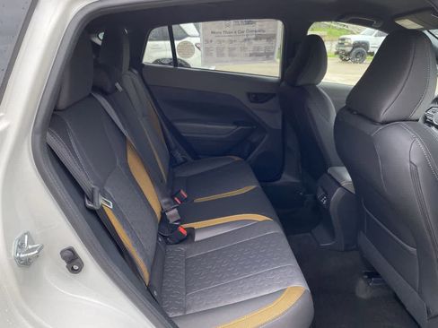 Used 2025 Subaru Crosstrek 2.5i Sport AWD/4WD image 18