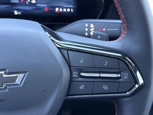 New 2026 Chevrolet Equinox RS w/ Convenience Package III AWD/4WD image 47