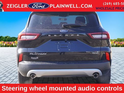 Used 2024 Ford Escape Platinum image 4