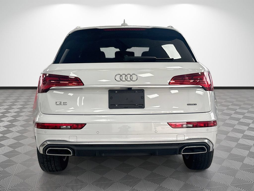 Used 2024 Audi Q5 2.0T Premium w/ Convenience Package AWD/4WD image 9